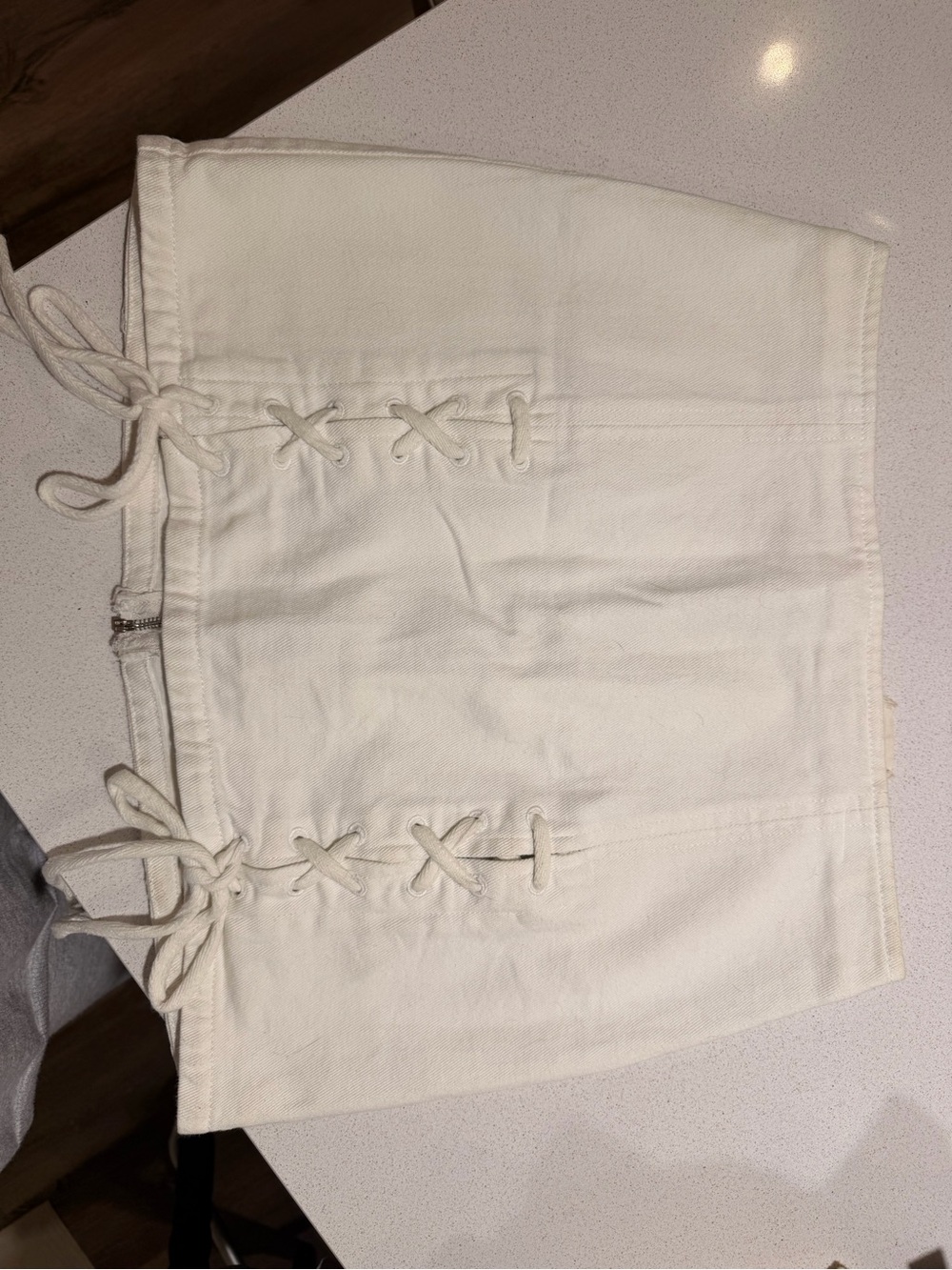vestique Cream Lace-Up Mini Skort